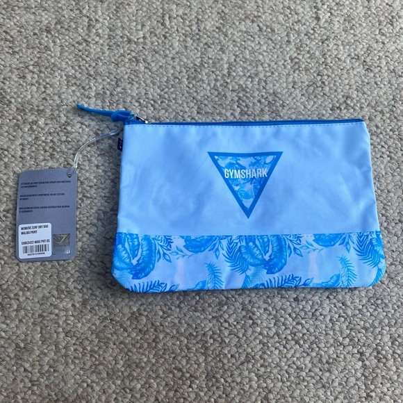 Gymshark Handbags - Women surf dry bag - Malibu print